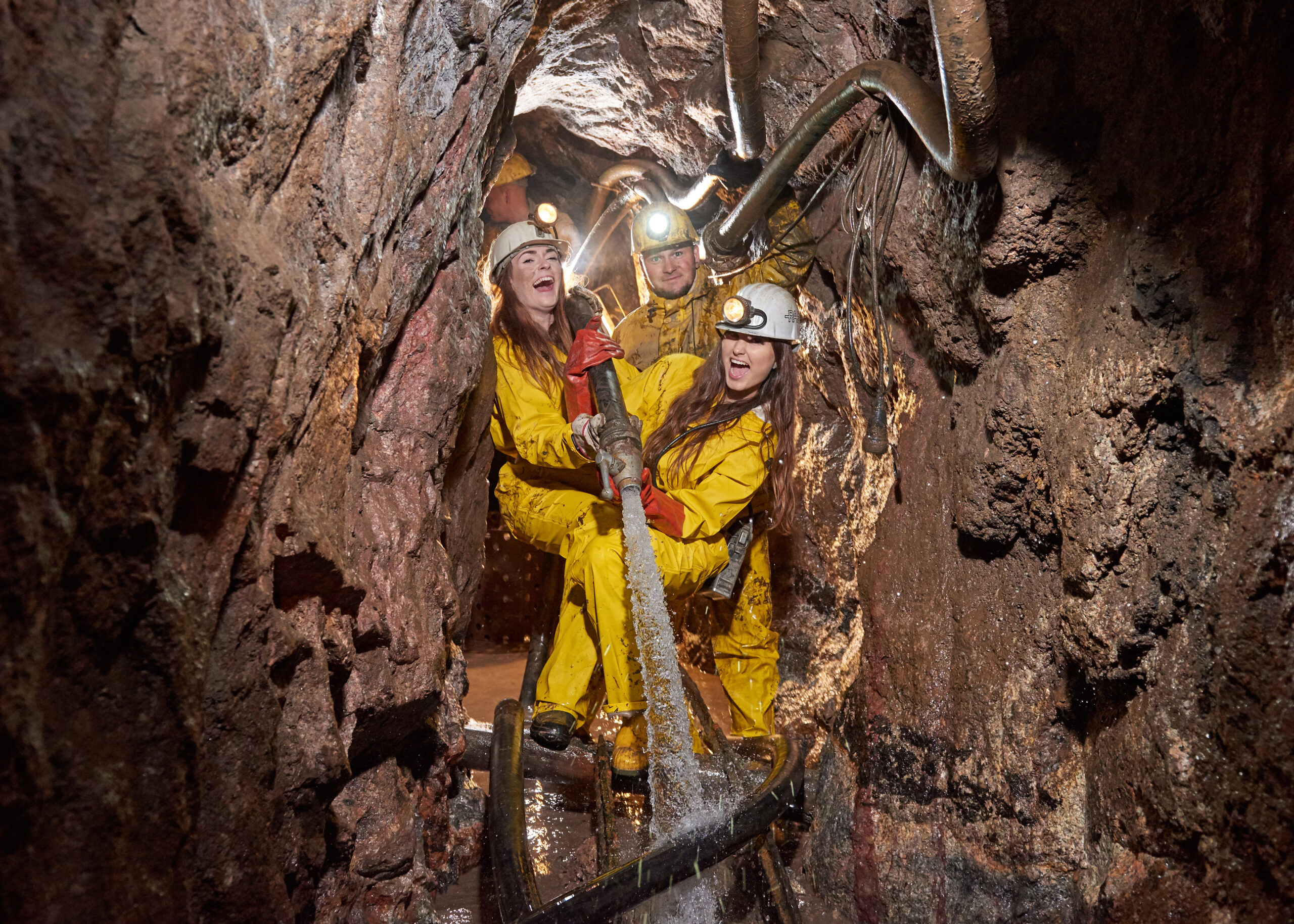 Kalender für die Bergsicherung Schneeberg mit der Tanzschule Karo-Dancers